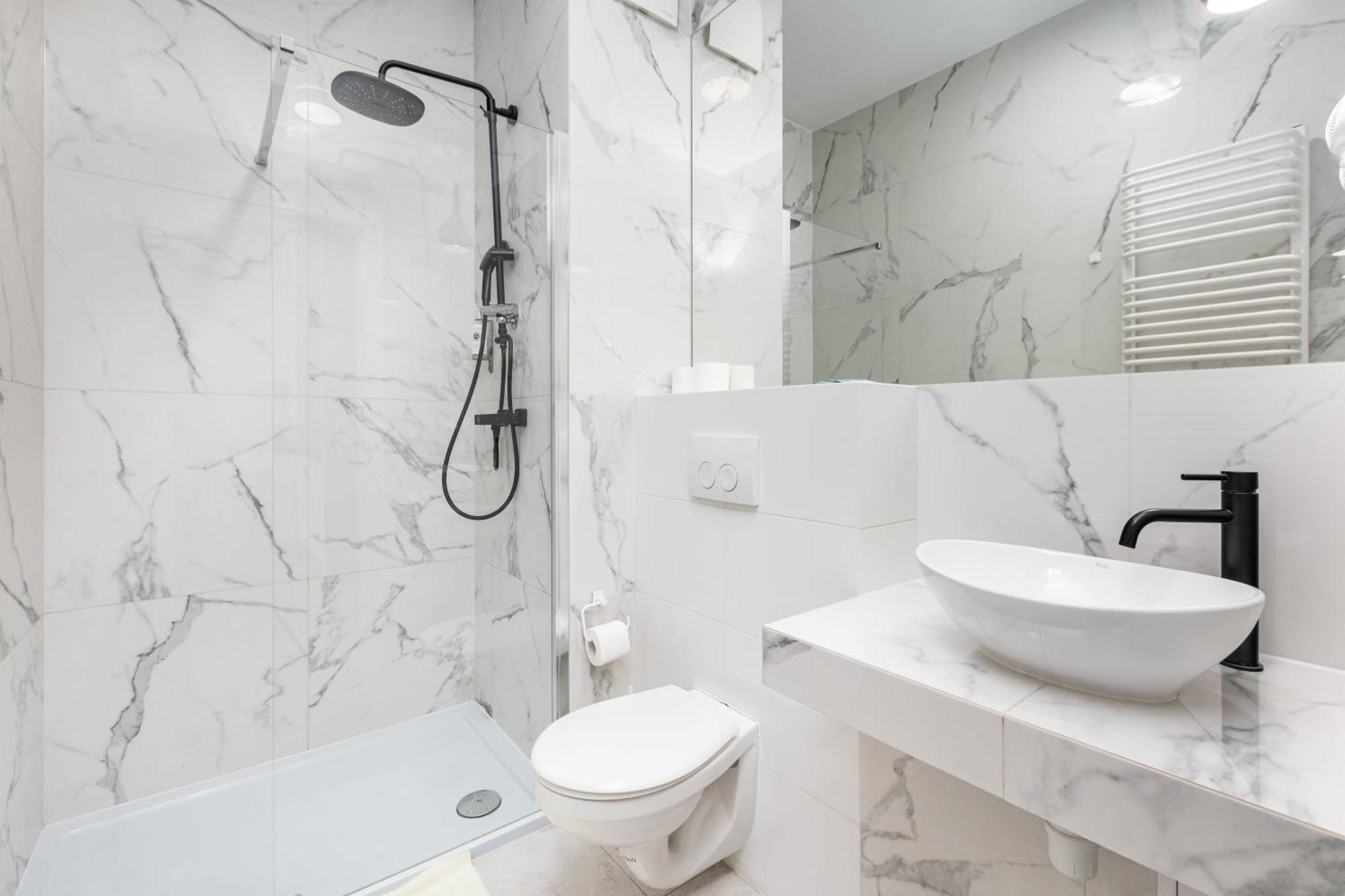 Prymasa Tysiaclecia 83A C - D By Homeprime Warsawa Bagian luar foto